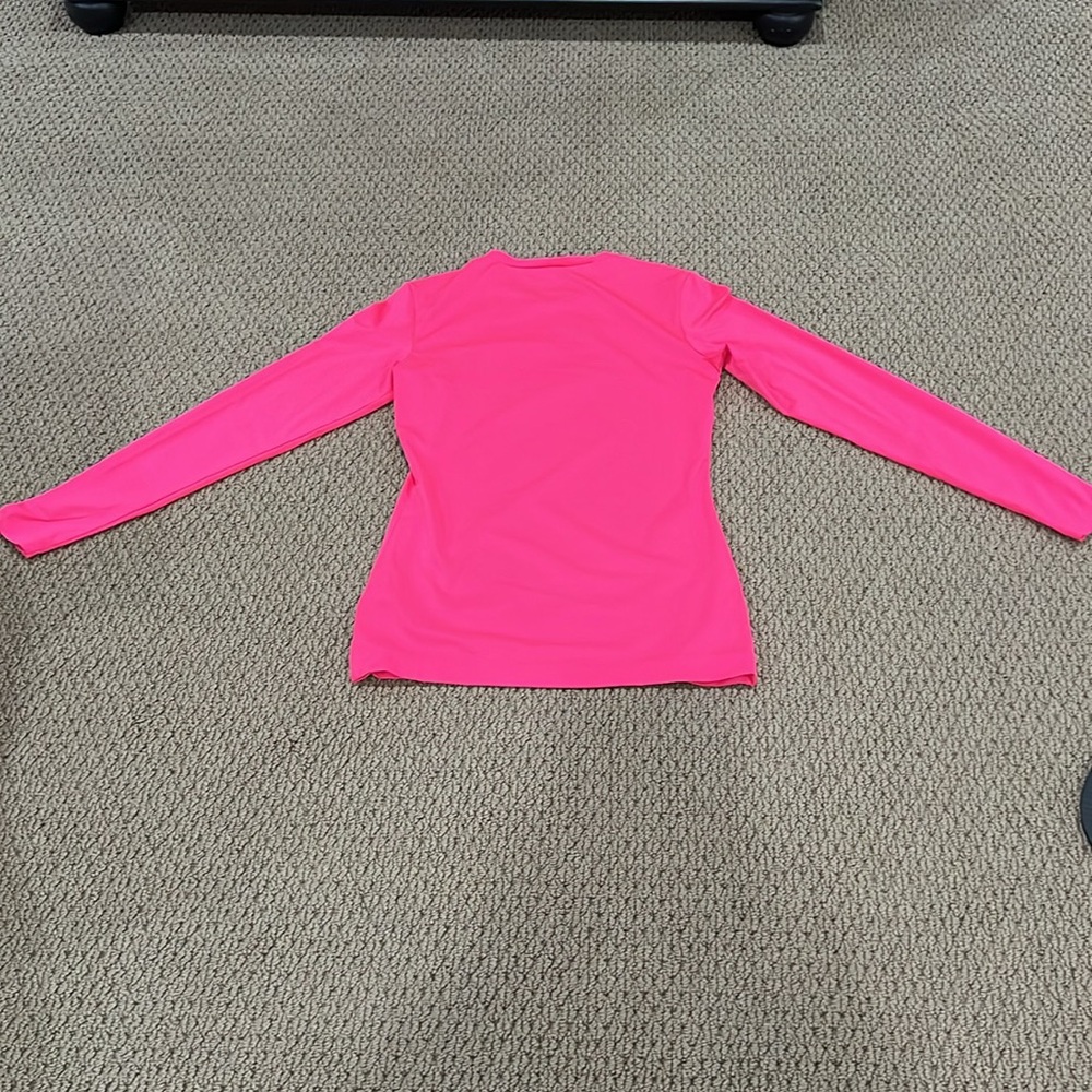Women’s NIKE top - Picture 3 of 4